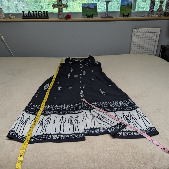 R&K summer dress sleeveless V neck black & white front button up ancient designs - Picture 5 of 9